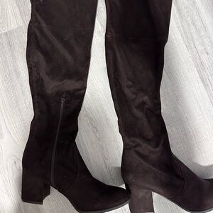 Unisa brown over the knee boots size 9.5
